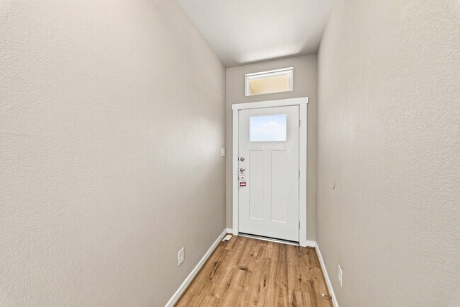 Building Photo - 2807 Chancery Summit Ct