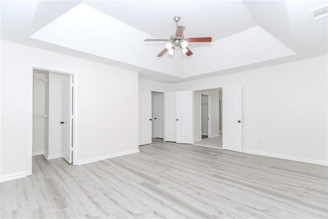 Building Photo - 2023 Jameson Cir NE