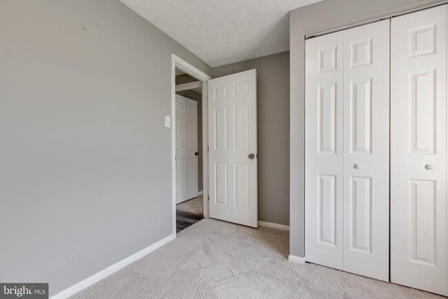 Building Photo - 682 Willowby Run