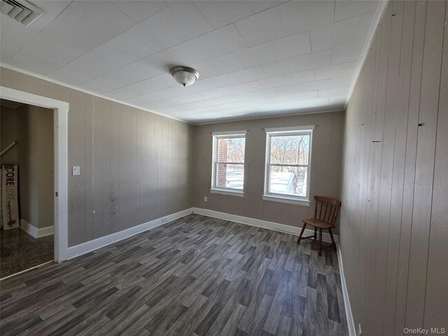 Building Photo - 135 Fullerton Ave