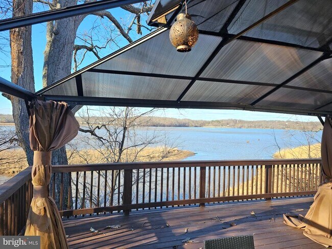 Building Photo - 3108 Sounding Dr