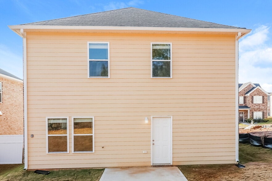 Building Photo - 261 Addy Ln
