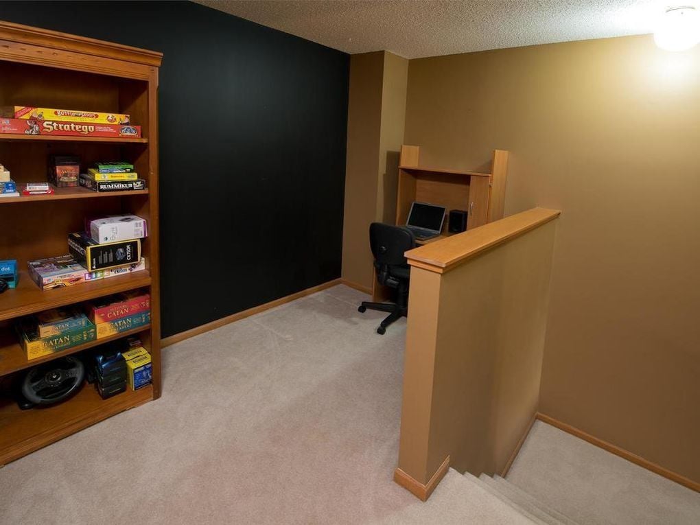 Building Photo - 14179 Plymouth Ave