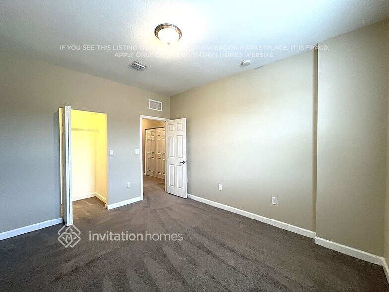Building Photo - 11453 SW 252nd Ter