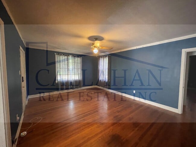 Building Photo - Park Hill 3 bedroom Home