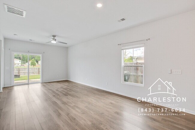 Building Photo - 347 Matuskovic Dr