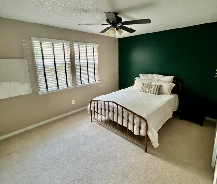 Building Photo - 12707 Cormorant Cove Ln