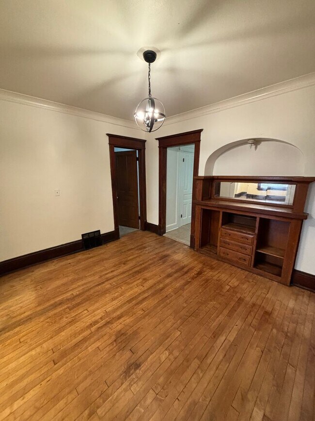 Building Photo - 2229 N 40th St