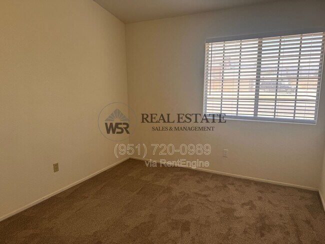 Building Photo - 16221 Jackson Dr