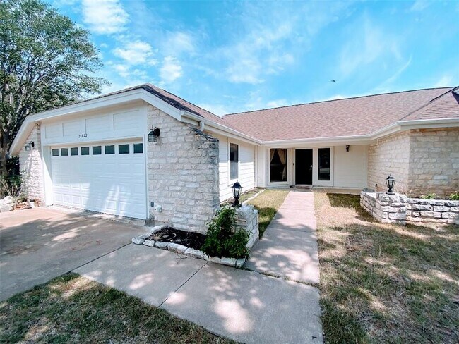 Primary Photo - 21822 Tallahassee Ave