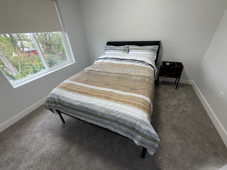 Building Photo - 4507 60th St