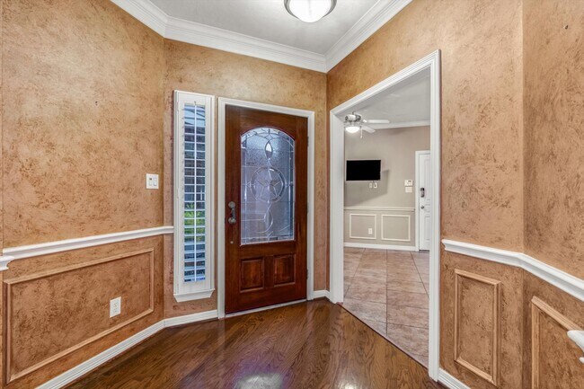 Building Photo - 1524 Birdsall St