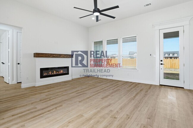 Building Photo - Luxury-Inspired 4-Bedroom Home with Distinctive Interior Design