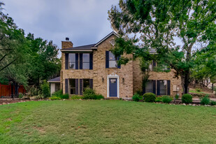 Building Photo - 107 Long Wood Ave
