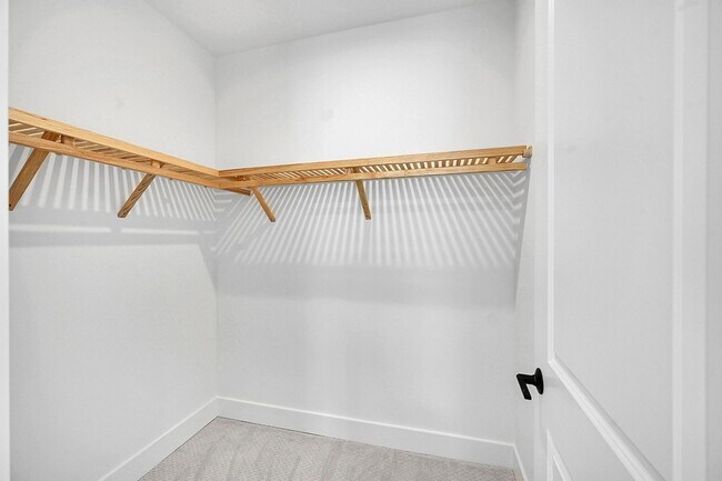 Building Photo - 9520 St Germain Dr