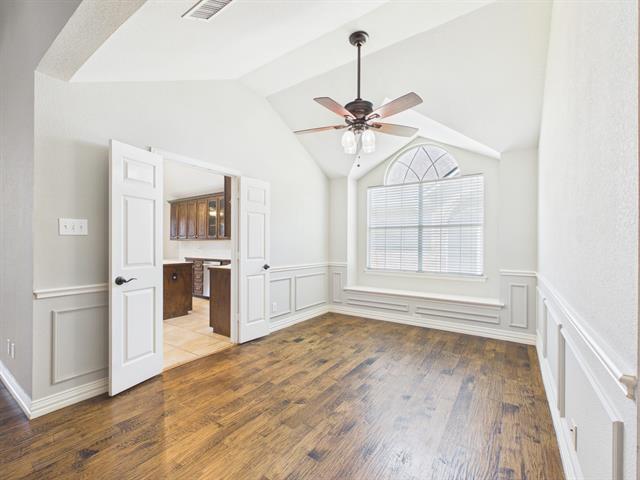 Building Photo - 1125 Prospect Dr