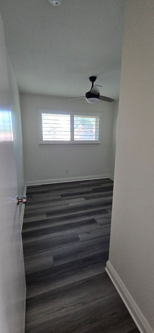 Building Photo - Centrally Located Redlands Townhome