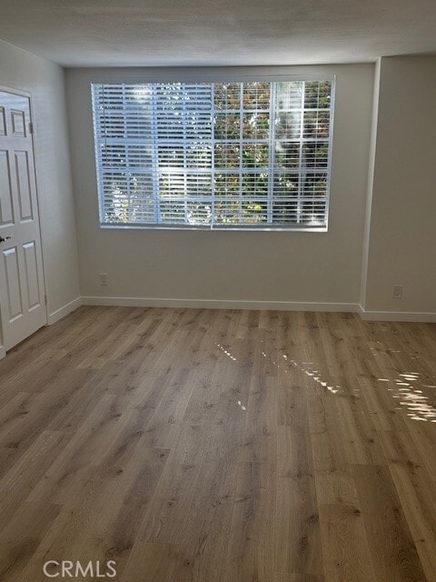 Building Photo - 1616 S Barrington Ave