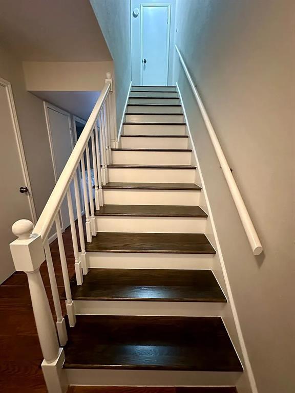 Building Photo - 9505 Fondren Rd