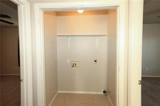 Building Photo - 50 Cheryl Cir