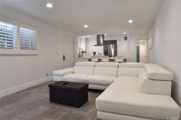 Building Photo - 111 19th St