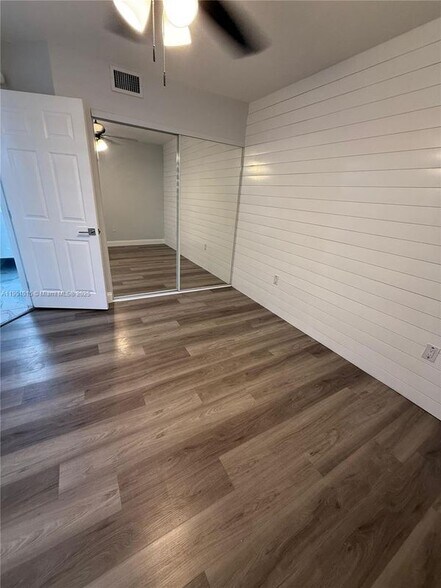 Building Photo - 8365 SW 152nd Ave