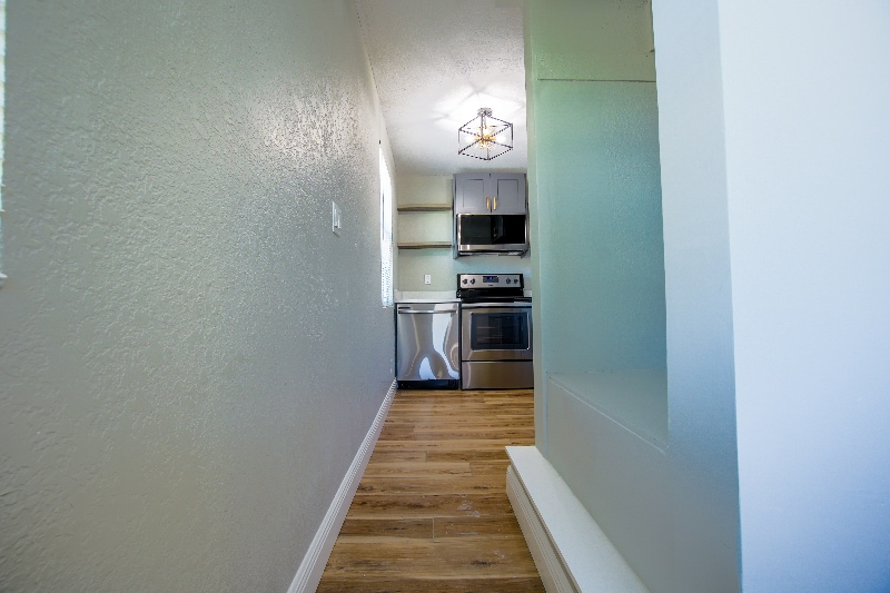 Building Photo - 2900 1st Ave S