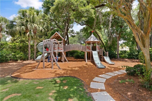 Building Photo - 305 Hawkins Island Dr