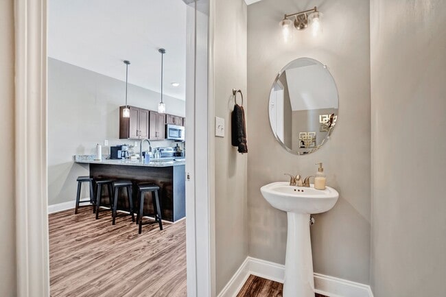 Building Photo - Legacy Executive Retreat | Modern 2BR Townhome for Professionals & Extended Stays