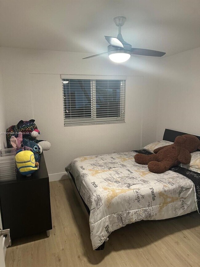 Building Photo - 15304 SW 81st Ln