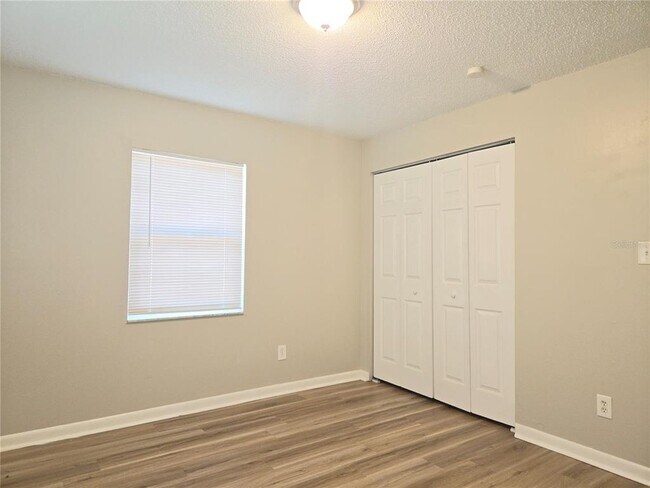 Building Photo - 2410 W Cypress St