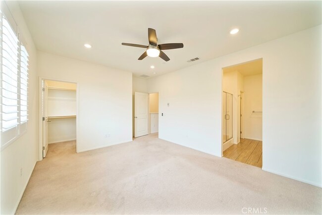 Building Photo - 811 Hudson Ln