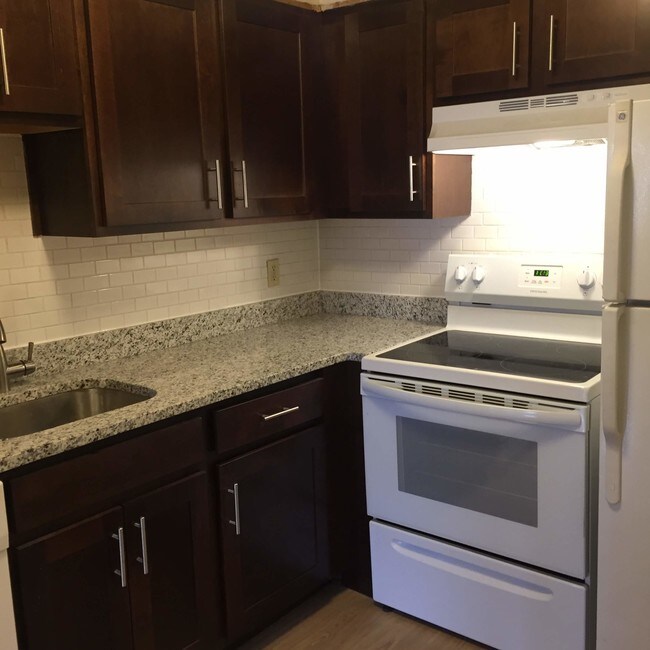 Building Photo - 199 S Allen St