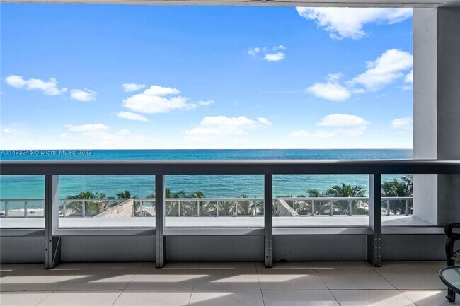Primary Photo - 6899 Collins Ave