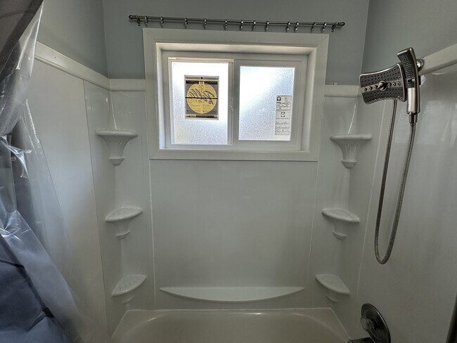 Building Photo - 1296 Buccaneer Dr