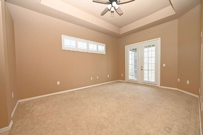 Building Photo - 2618 High Ridge Dr