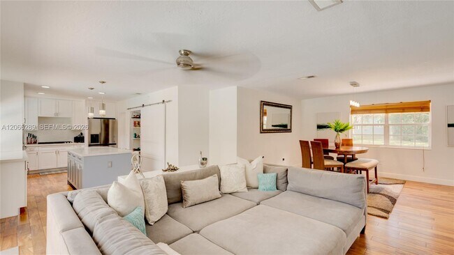 Building Photo - 8340 SW 163rd St