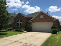 Building Photo - 12814 Quail Creek Dr