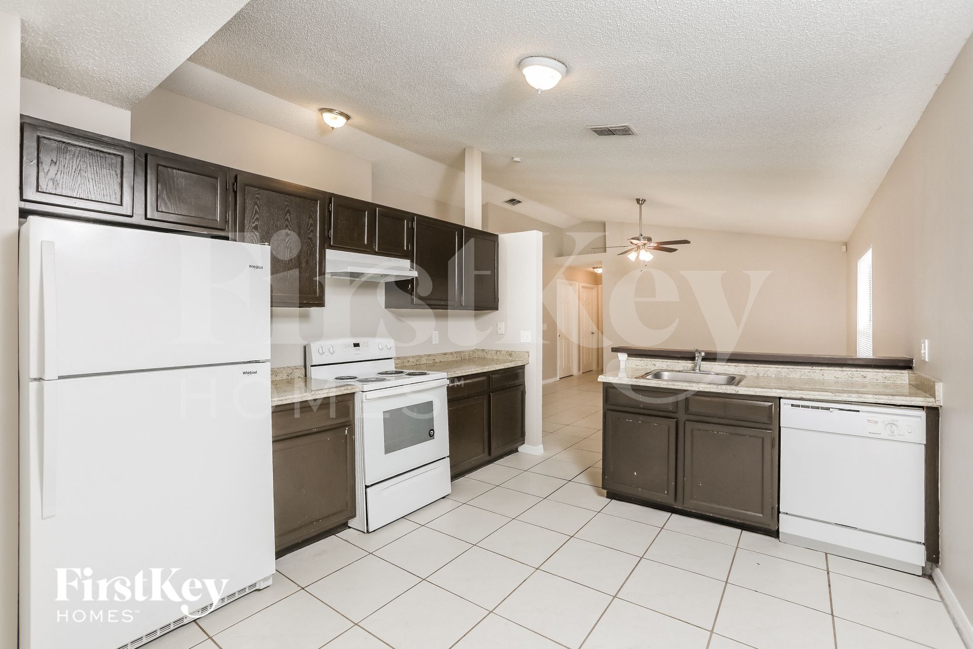 Building Photo - 7466 Groveoak Dr