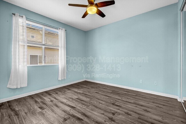 Building Photo - 28622 High Ridge Dr
