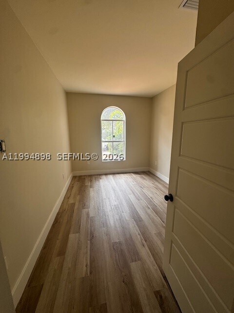 Building Photo - 3711 NE 23rd Ct