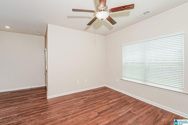 Building Photo - 6380 Rainbow Row