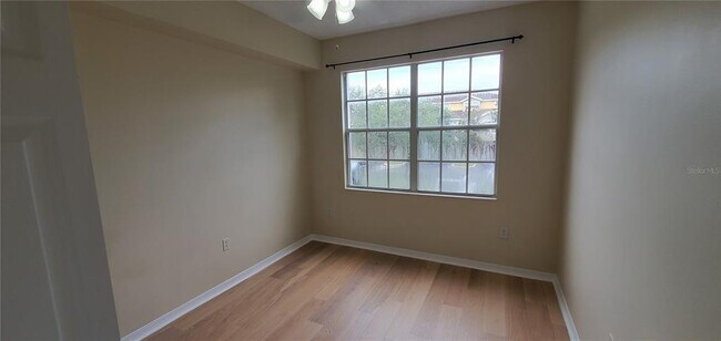 Building Photo - 5682 Bentgrass Dr