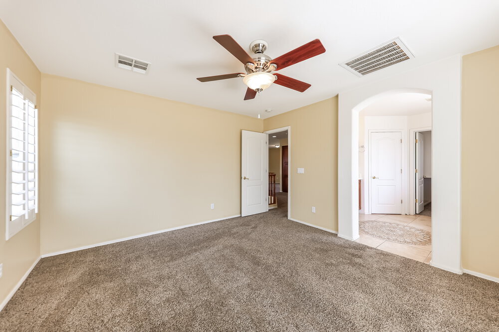 Building Photo - 27717 N 64th Dr