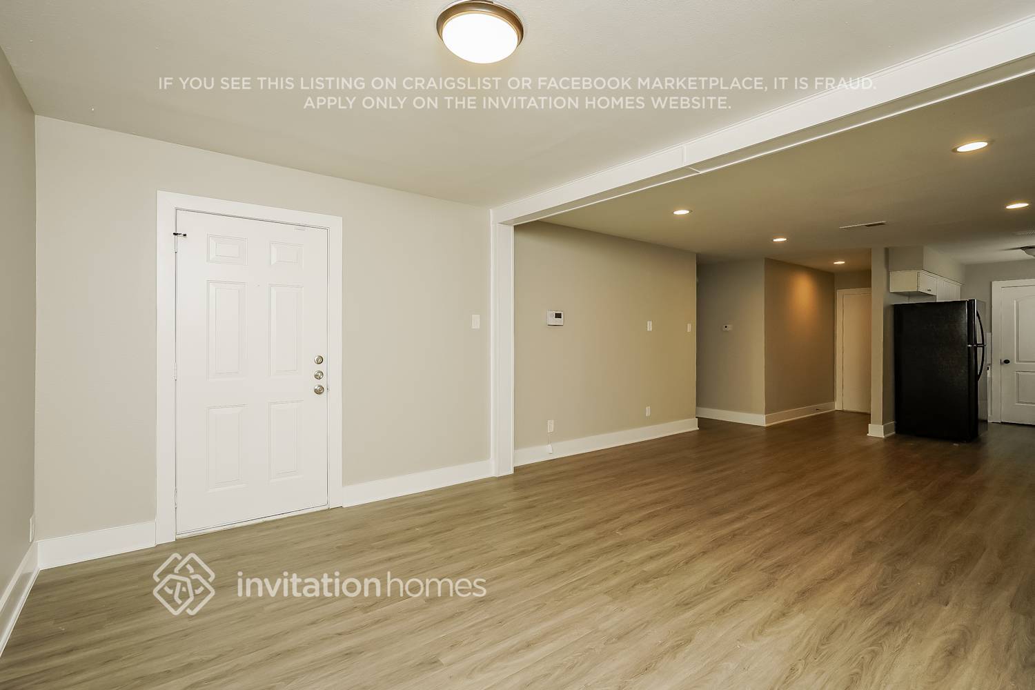 Building Photo - 923 Meadow Mead Dr