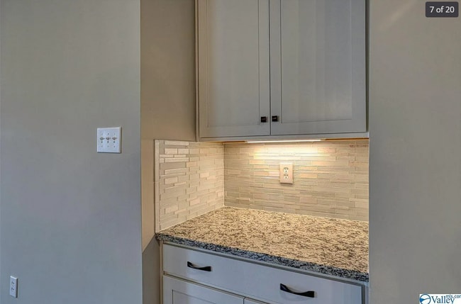 Building Photo - 115 Elledge Farm Dr