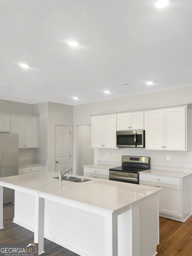 Building Photo - 109 Milledge