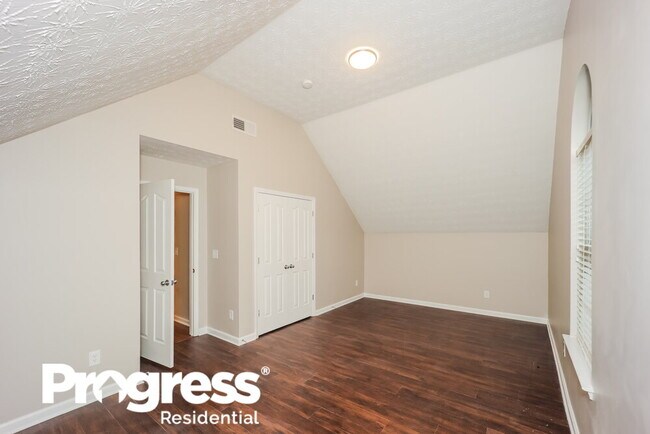 Building Photo - 55 Stony Oak Dr