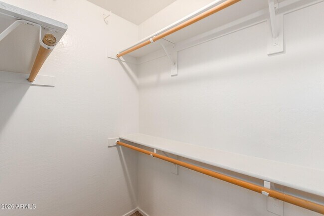 Building Photo - 18624 N 2nd Ave