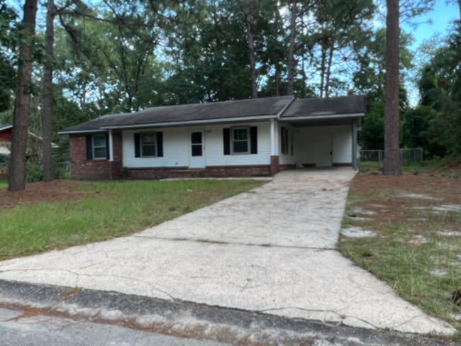 Primary Photo - 2243 Delta Dr